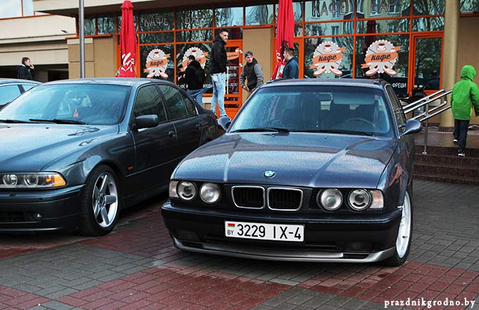 bmw 323